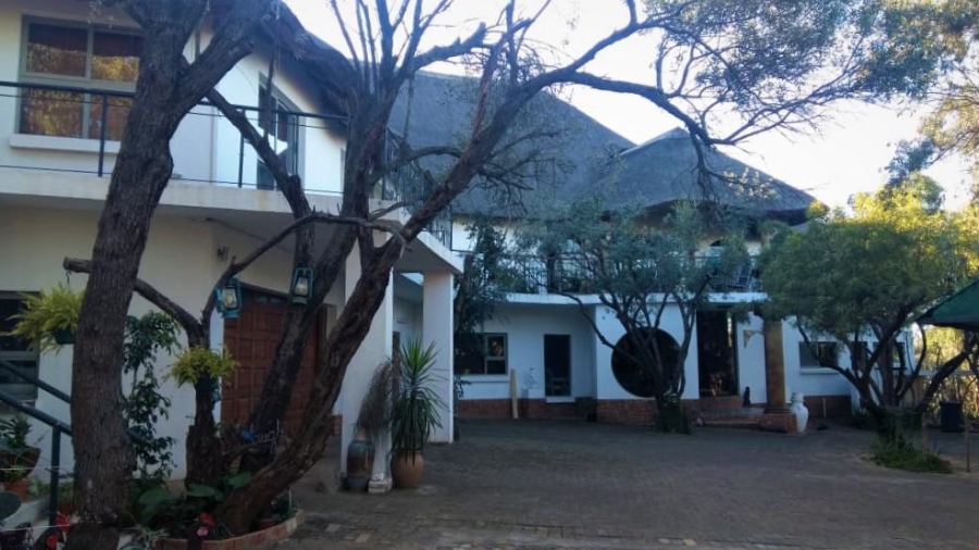 4 Bedroom Property for Sale in Hartbeespoort Rural North West